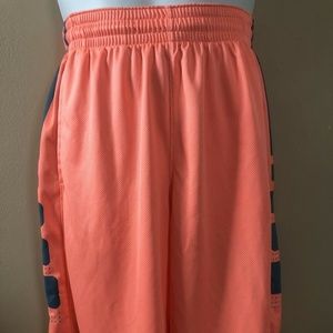 Nike elite basketball shorts mens medium PEACH/GRE